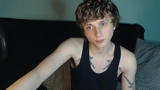 axxxturel from StripChat