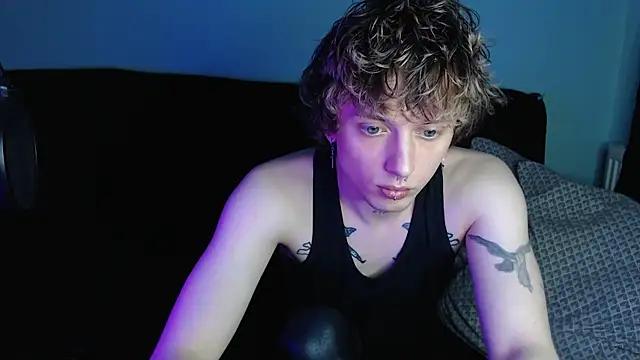 axxxturel from StripChat
