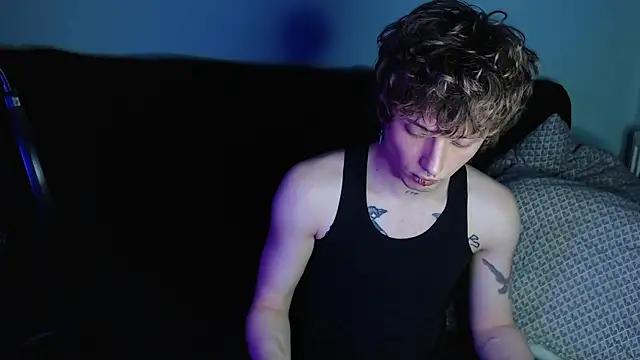 axxxturel from StripChat