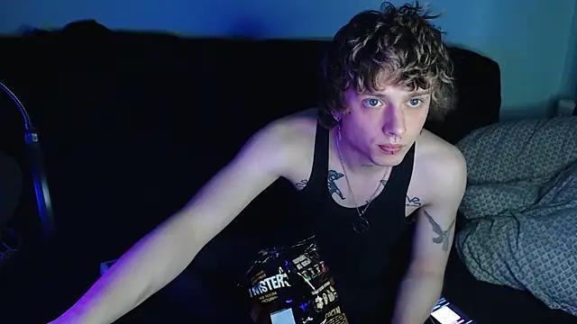 axxxturel from StripChat