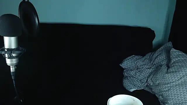 axxxturel from StripChat