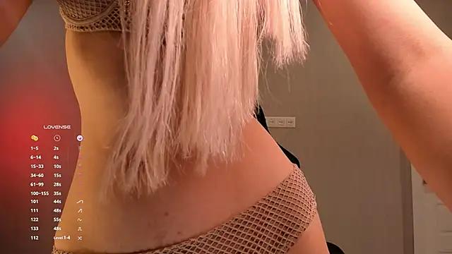 aya_shy from StripChat