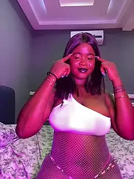 AyianaAsher from StripChat is Freechat