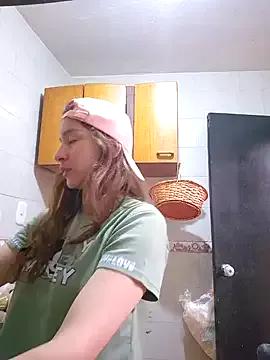 aytanna_torrez from StripChat