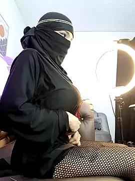azahara_faraah from StripChat