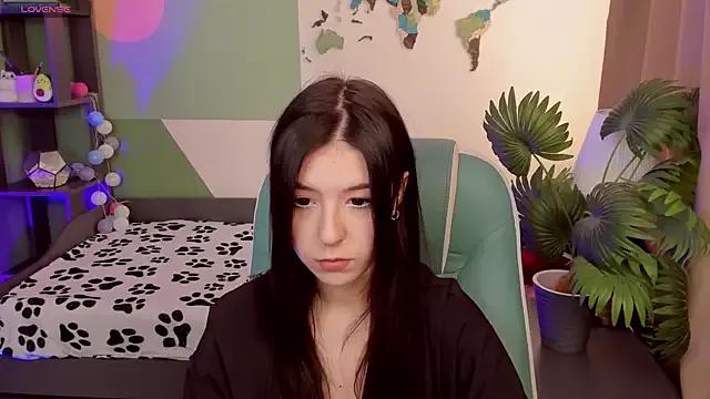 Azaliya_Haze from StripChat