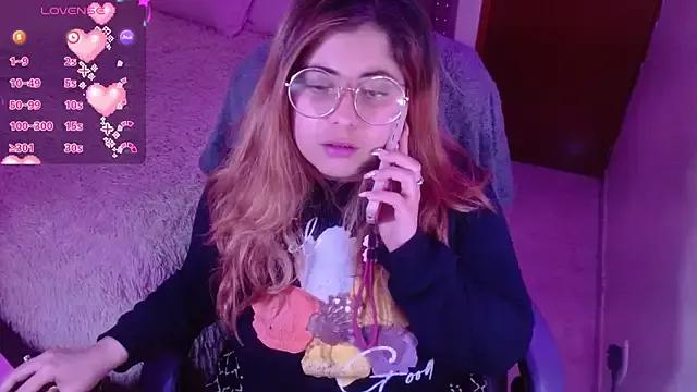 Azamy-12 from StripChat