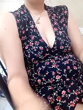 Azginnuray webcams show profile image 