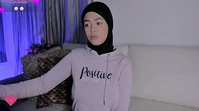 azzahara069 from StripChat