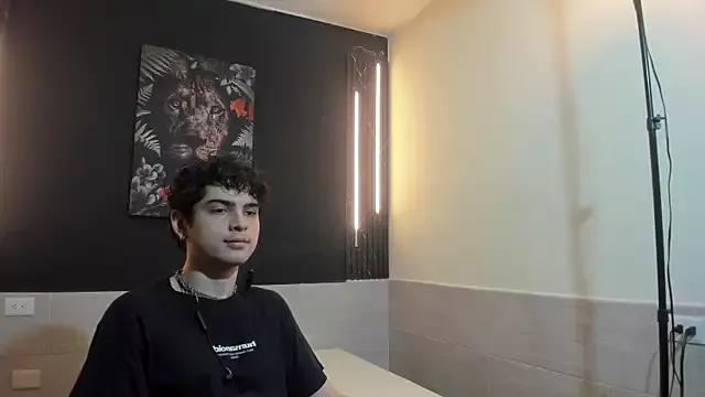 AZZREL_ETHANN from StripChat is Freechat
