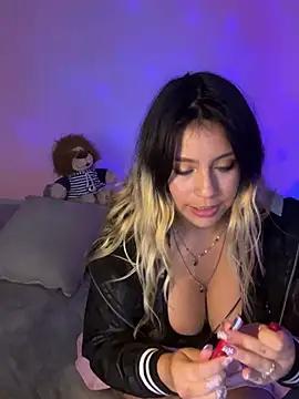 BA_BYY from StripChat