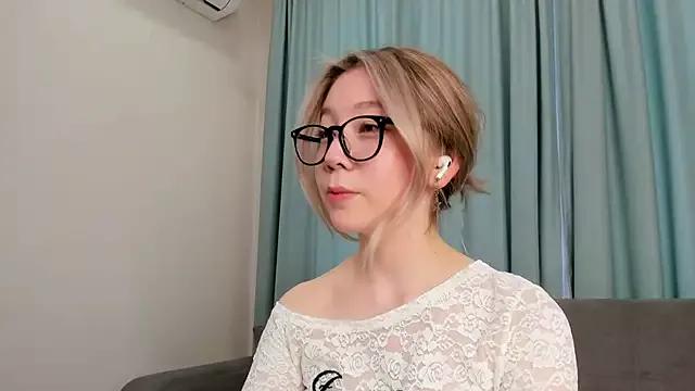 Babby_Rabbit from StripChat