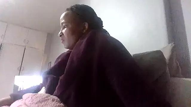 BabeAssXX from StripChat