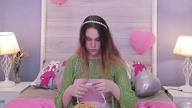 BabeJessica from StripChat is Freechat