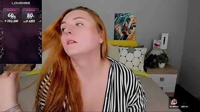 BabeLessi from StripChat