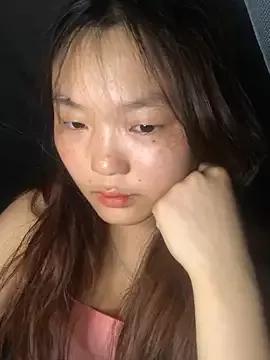 Baby-lan from StripChat