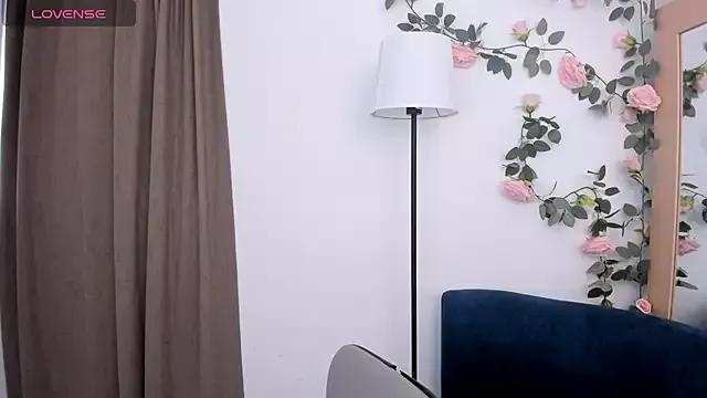 Baby_Asshley from StripChat