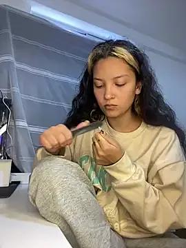 baby_lizy from StripChat