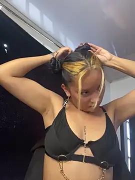 baby_lizy from StripChat