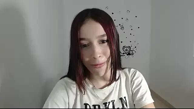 baby_violetta from StripChat is Freechat