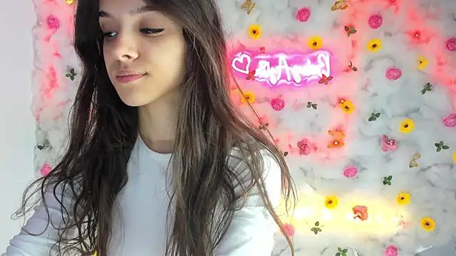 BabyAylin from StripChat