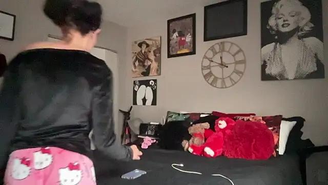 babybimbo from StripChat
