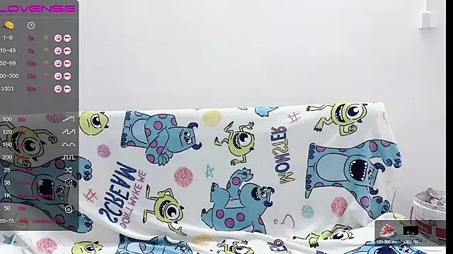 BabyCat520 from StripChat