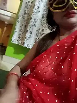 Babydoll_18 from StripChat