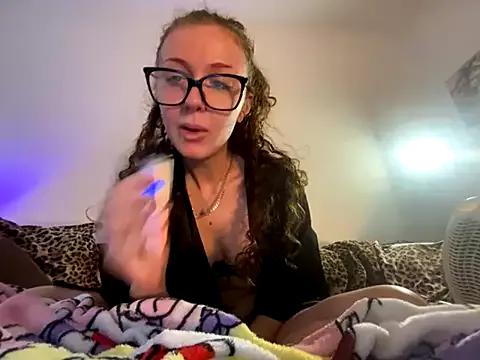 babygirltiti from StripChat is Freechat