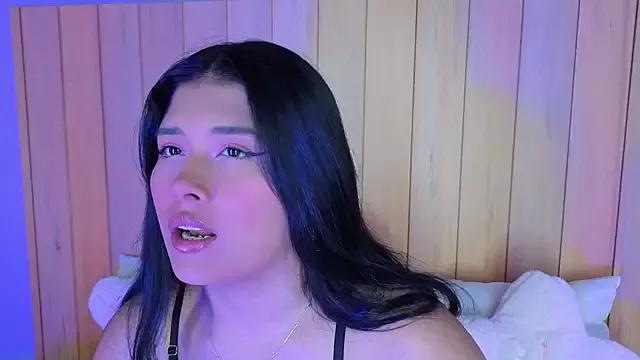 babyhoney1 from StripChat