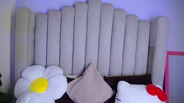 babyhoney1 from StripChat