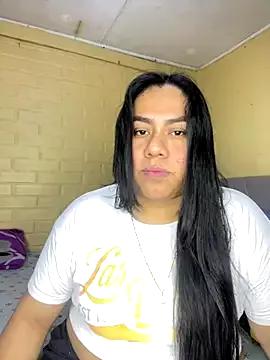 babyjuly19 from StripChat