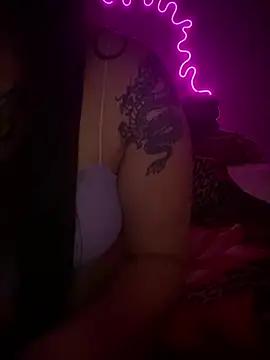 babyluzzy from StripChat