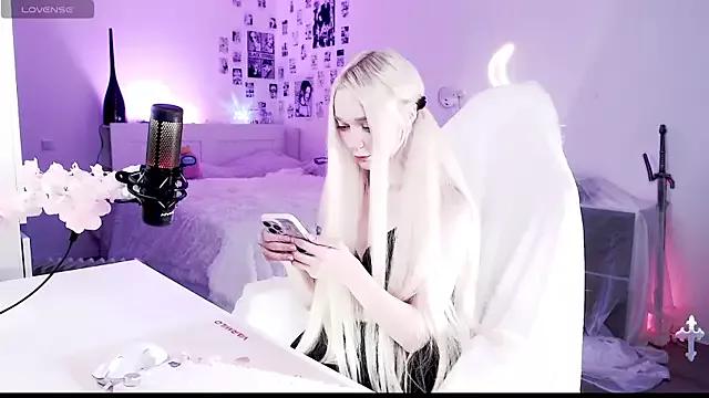 babymisa from StripChat