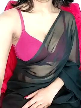babyqueen001 from StripChat