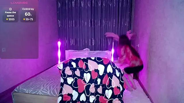 babysue89 from StripChat