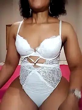 BabySweetDee from StripChat