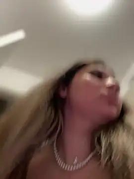 babyyboomm from StripChat