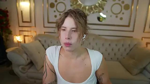 BadAfina from StripChat