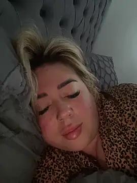 BadBitchClaudia from StripChat