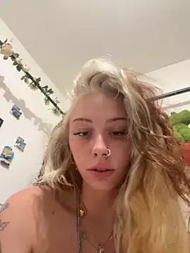 baddieinabenz from StripChat