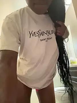 bambinokitt3n from StripChat