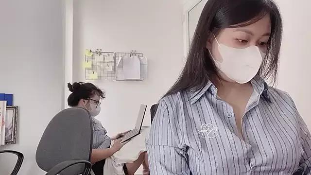 Bamboo_Swetie from StripChat