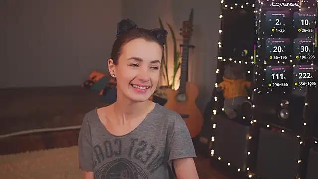 bananya_kitty from StripChat