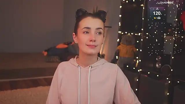 bananya_kitty from StripChat