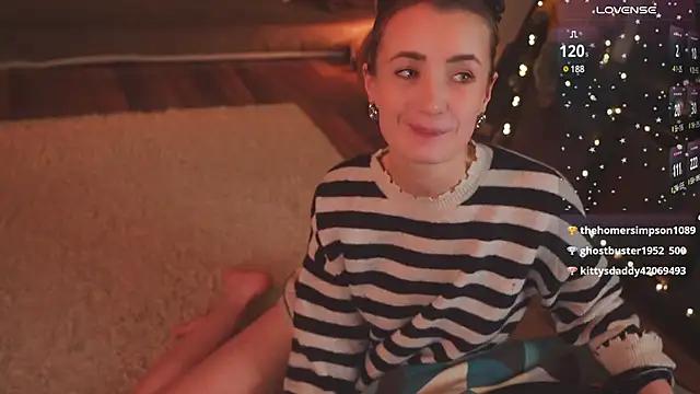 bananya_kitty from StripChat