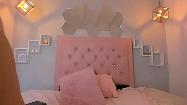 Barbaragill from StripChat is Freechat
