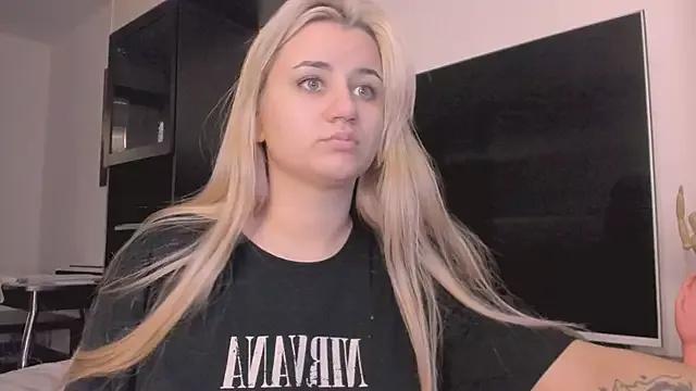 BarbaraSiren from StripChat is Freechat