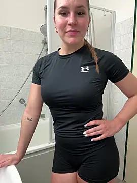 BarbiBliss from StripChat