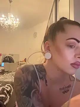 Barbie_1312 from StripChat is Freechat